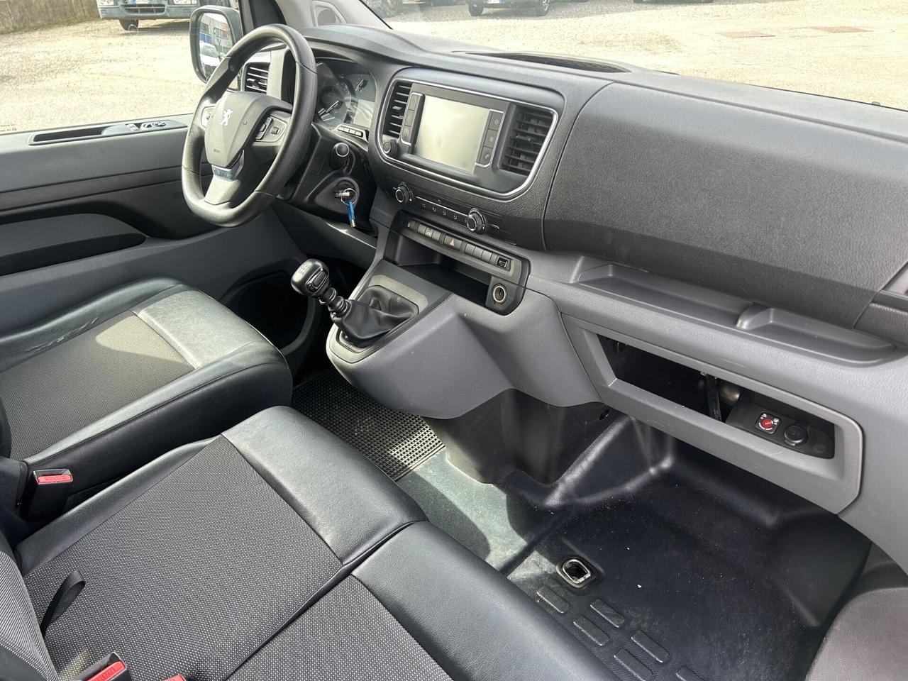 Peugeot Expert BlueHDi 120 cv ESCLUSA IVA