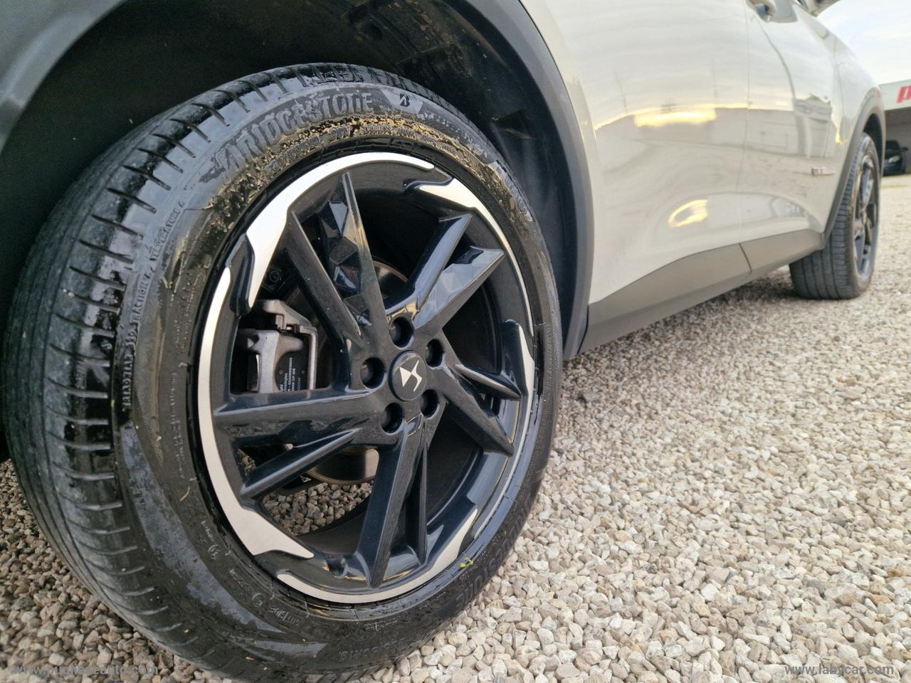 DS AUTOMOBILES DS7 CROSSBACK 130CV PERFOMANCE LINE +