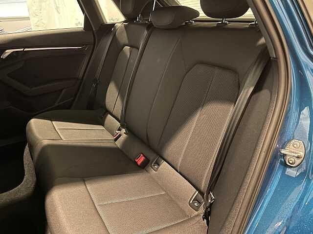 Audi A3 SPB 30 TFSI Business