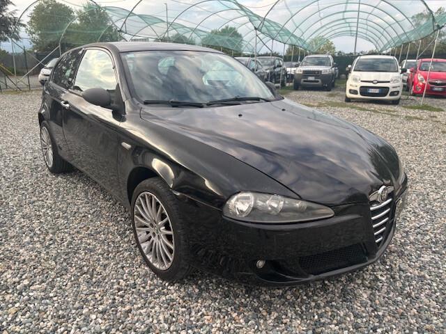 Alfa Romeo 147 1.9 JTD M-JET 16V 5 porte Dist.