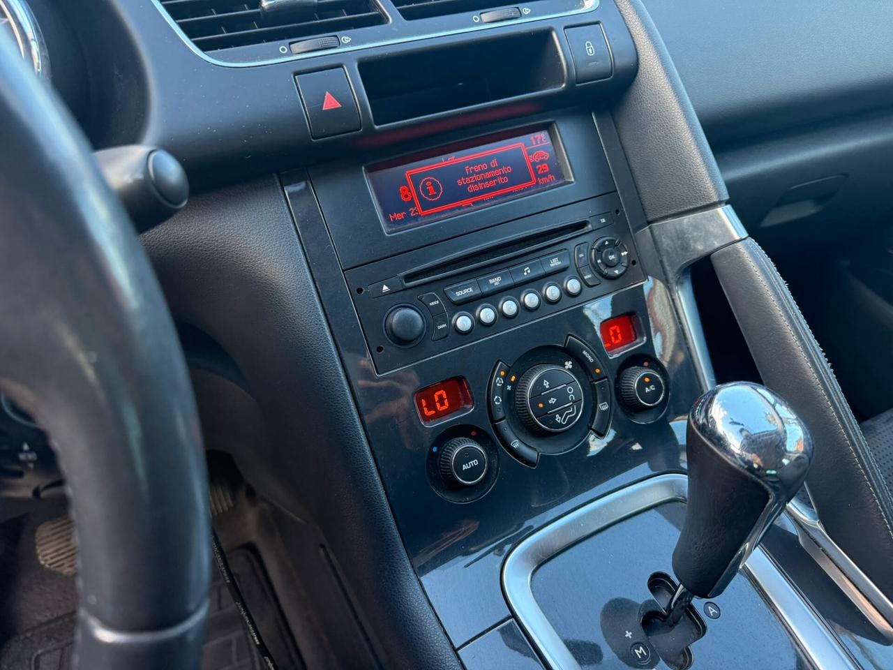 Peugeot 3008 1.6 e-HDi 112CV Aut.