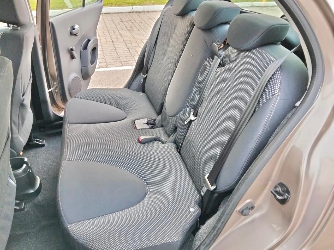 Nissan Micra 1.2 16V 80Cv 5 porte Clima*Aux*Neopatentati