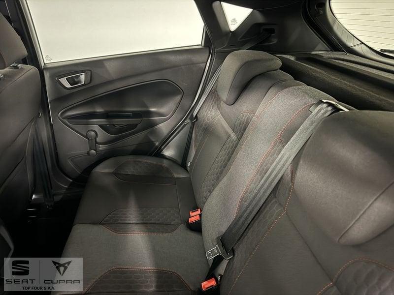 Ford Fiesta 1.5 TDCi 75CV ST-Line