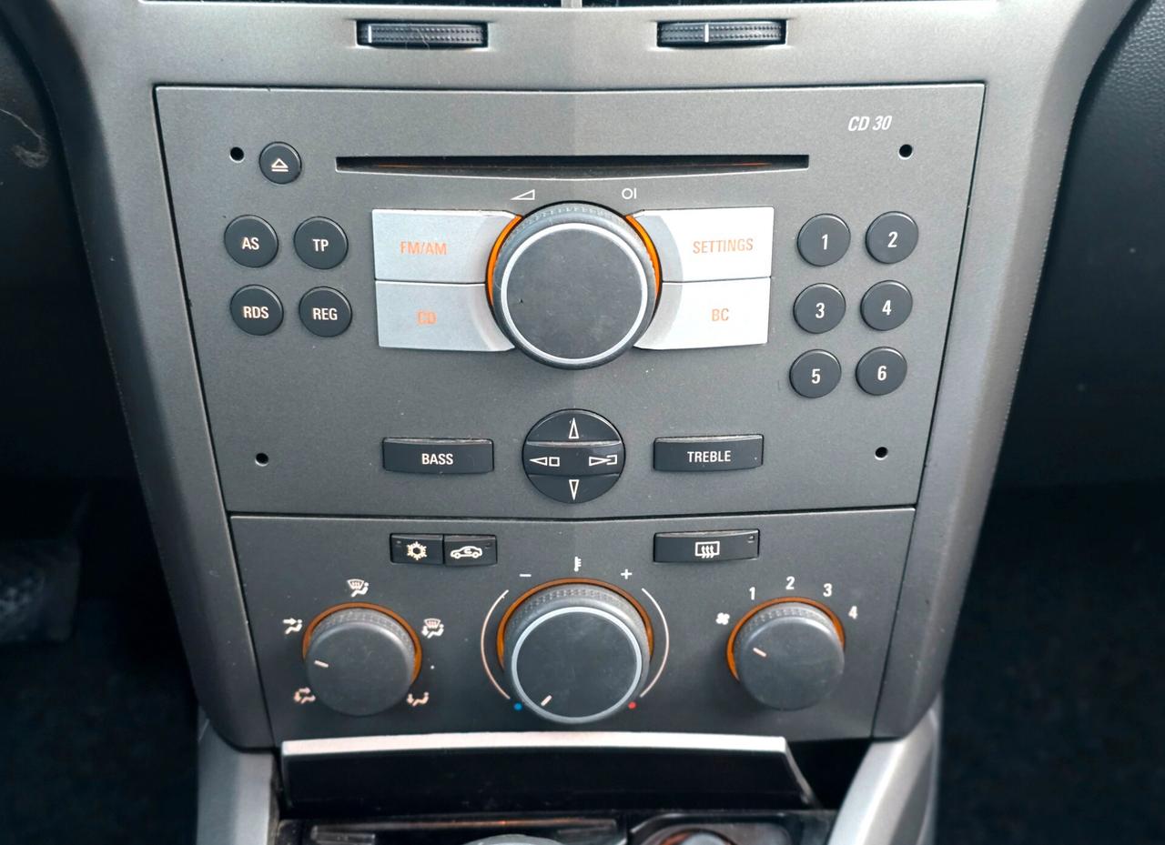 OPEL ASTRA COSMO 1.3 M-JET 5 PORTE PERFETTA