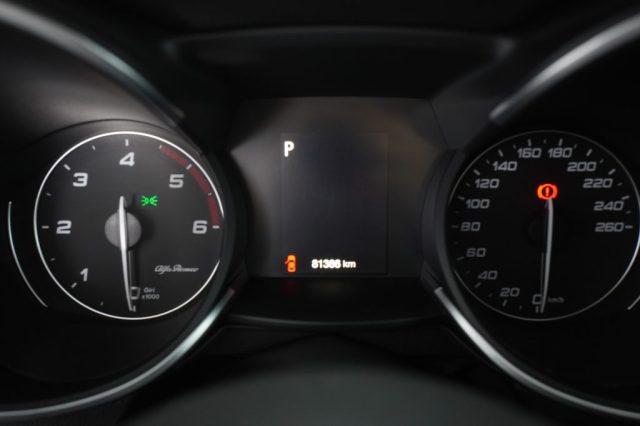 ALFA ROMEO Stelvio Stelvio 2.2 Turbo Diesel 150 CV AT8 - RWD Super