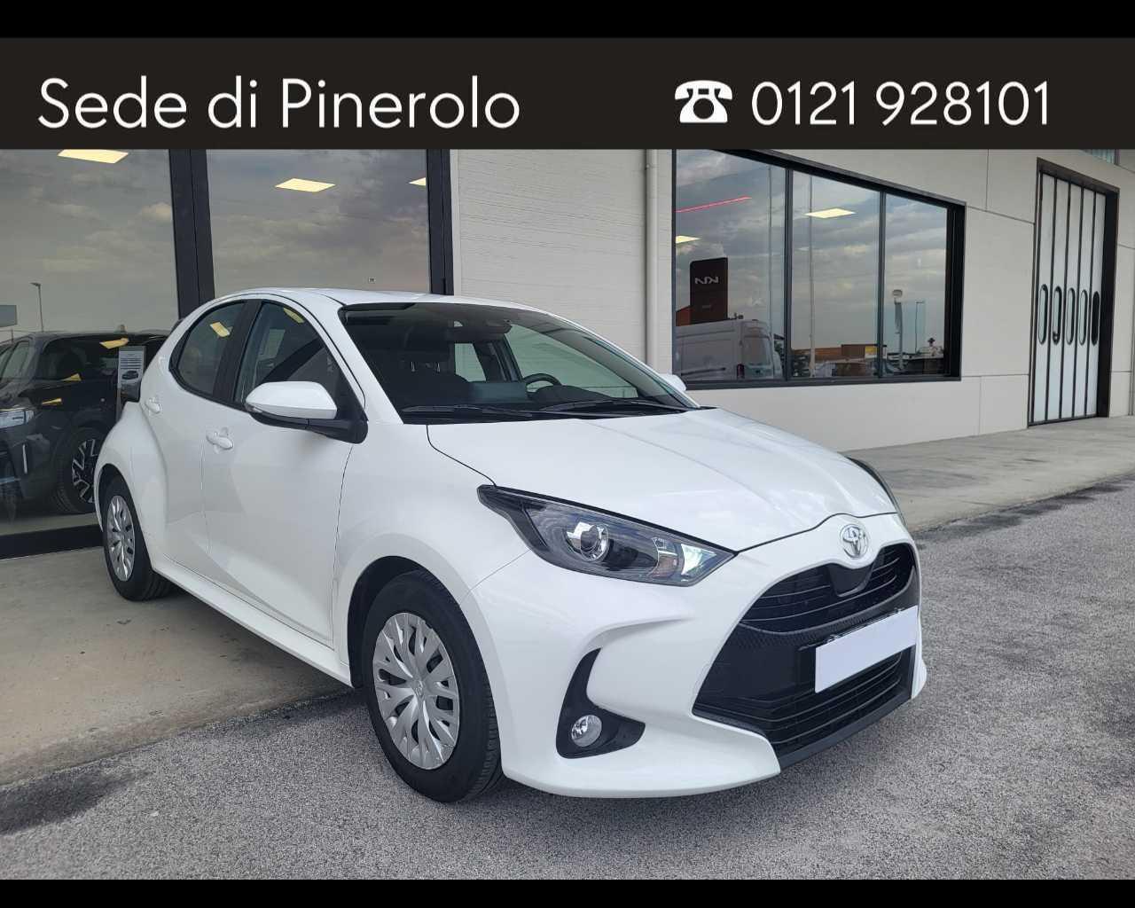 TOYOTA Yaris 1.0 Active