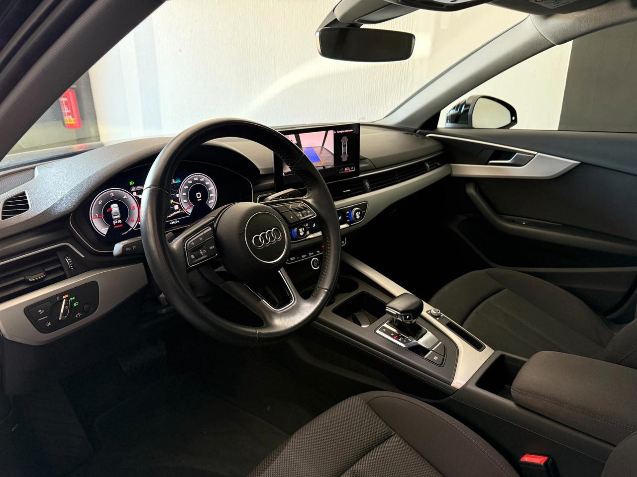 Audi A4 35 TDI/163 CV S tronic Business Advanced