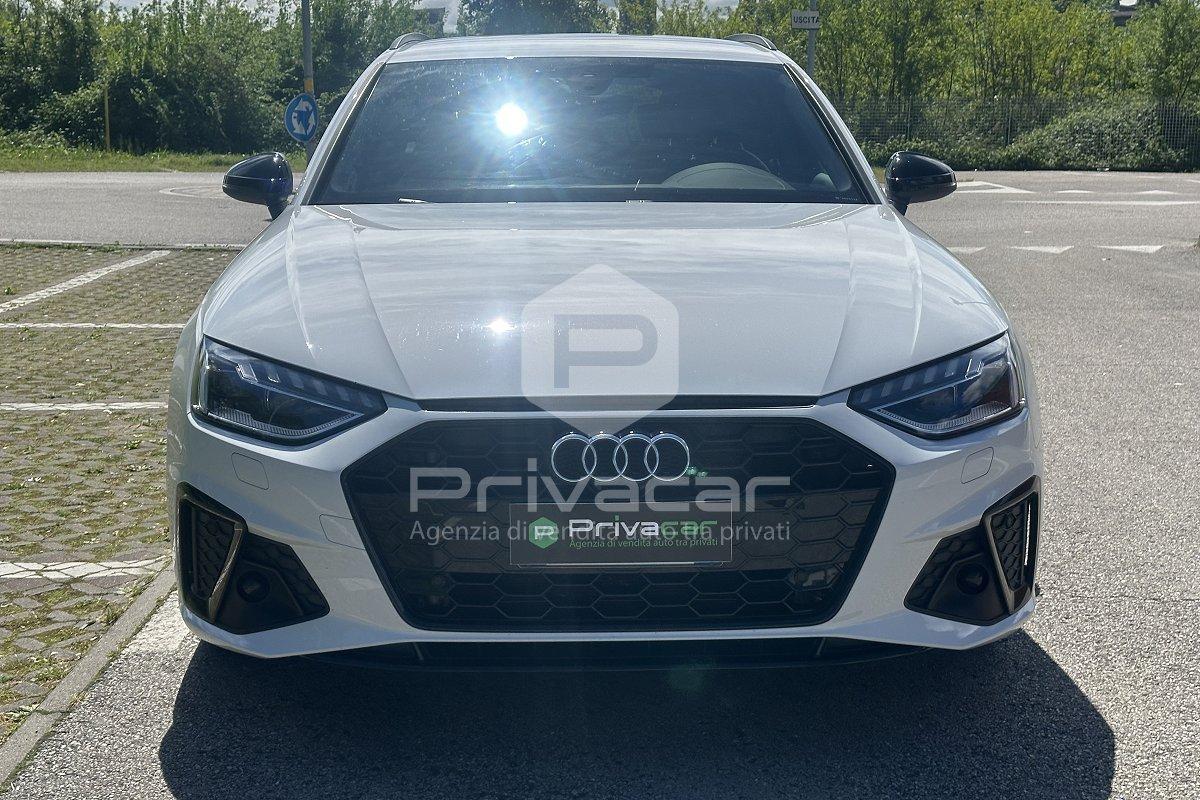 AUDI A4 Avant 40 TDI quattro S tronic S line edition