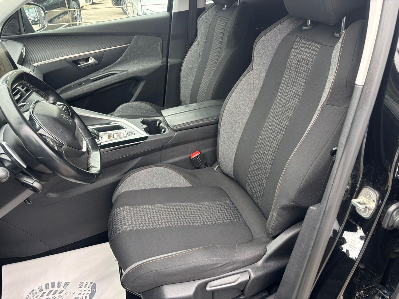 Peugeot 3008 BlueHDi 120 S&S Allure