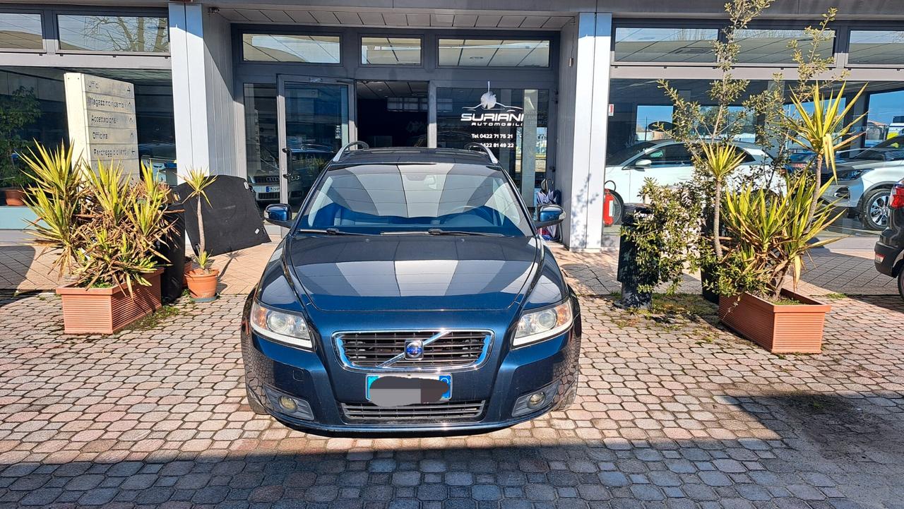 Volvo V50 1.6 D cat Momentum OK NEO PATENTATI