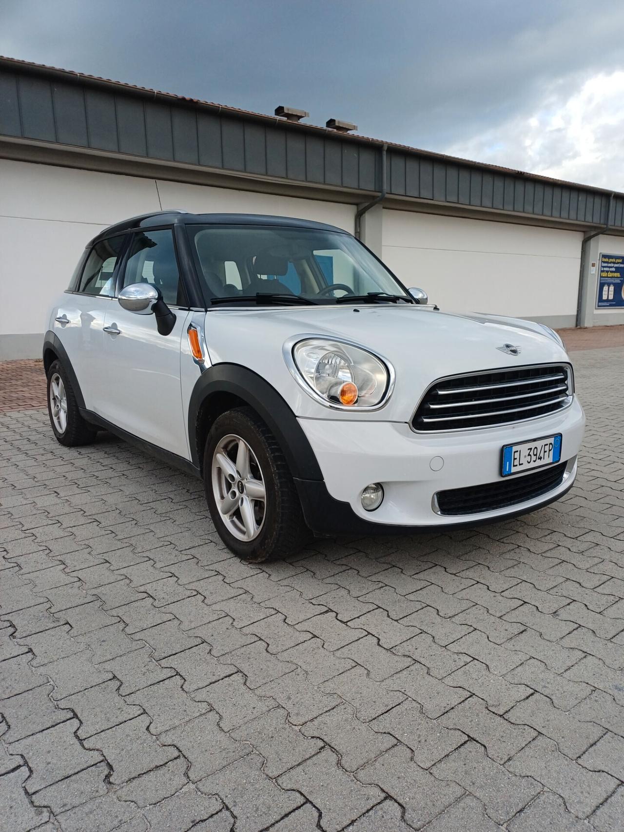 Mini Cooper D Countryman 1.6 diesel 110 cv