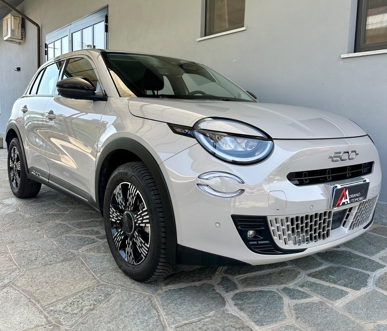 Fiat 600 1.2 hybrid 136cv auto