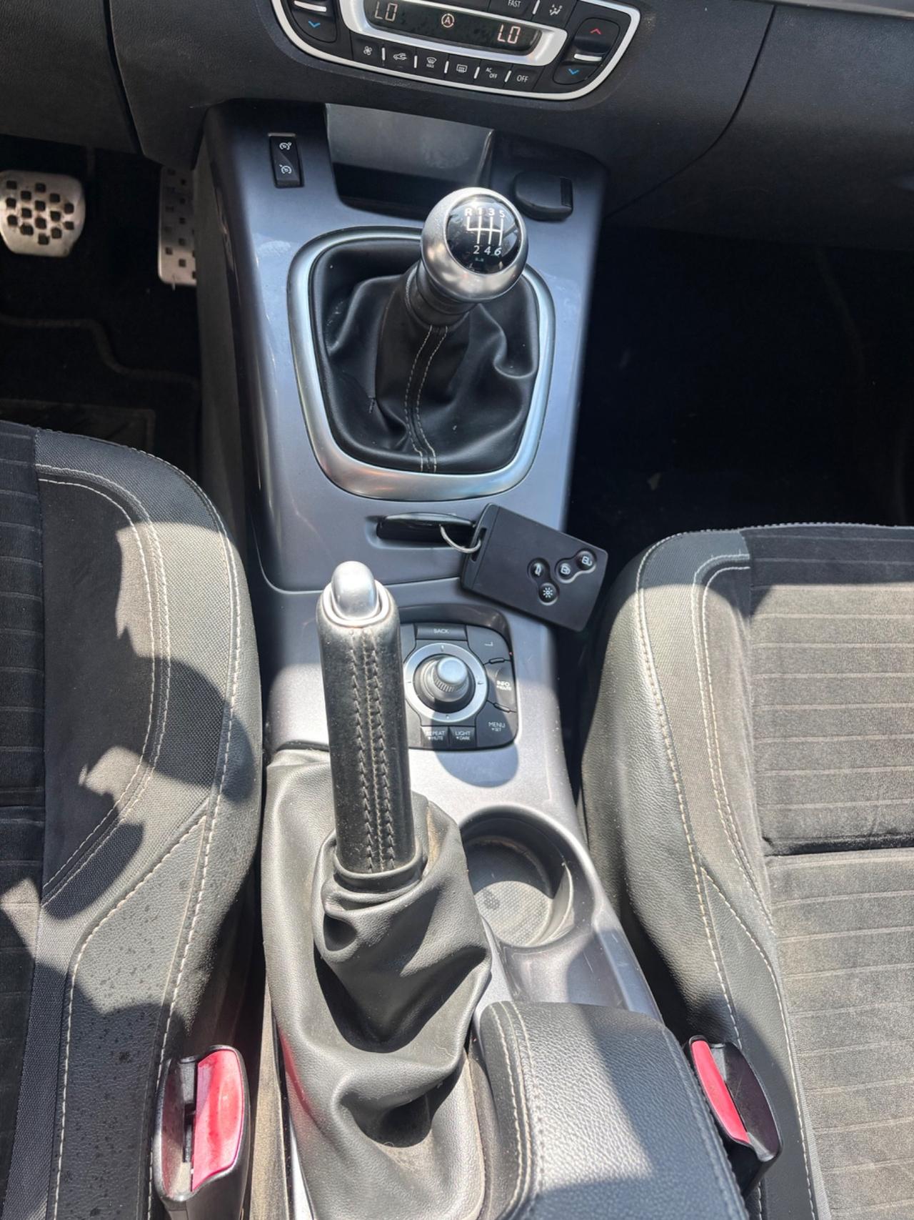 Renault Scenic Scénic XMod Cross 1.5 dCi 110CV Start&Stop Energy