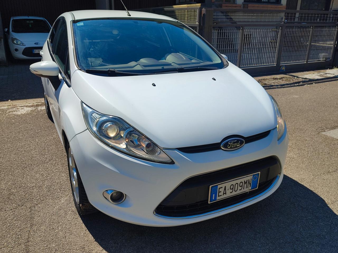 FORD FIESTA 2010 1.4DCI 50KW OK PER NEOPATENTATI