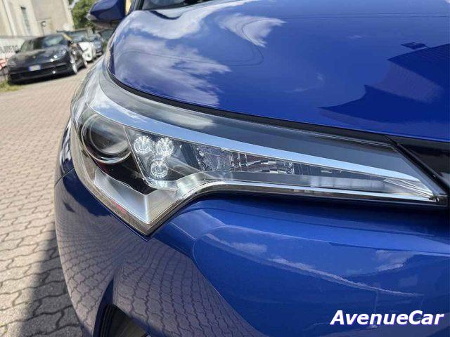 TOYOTA C-HR 1.8h e-cvt STYLE TELECAMERA NAVIGATORE CERCHI 18''