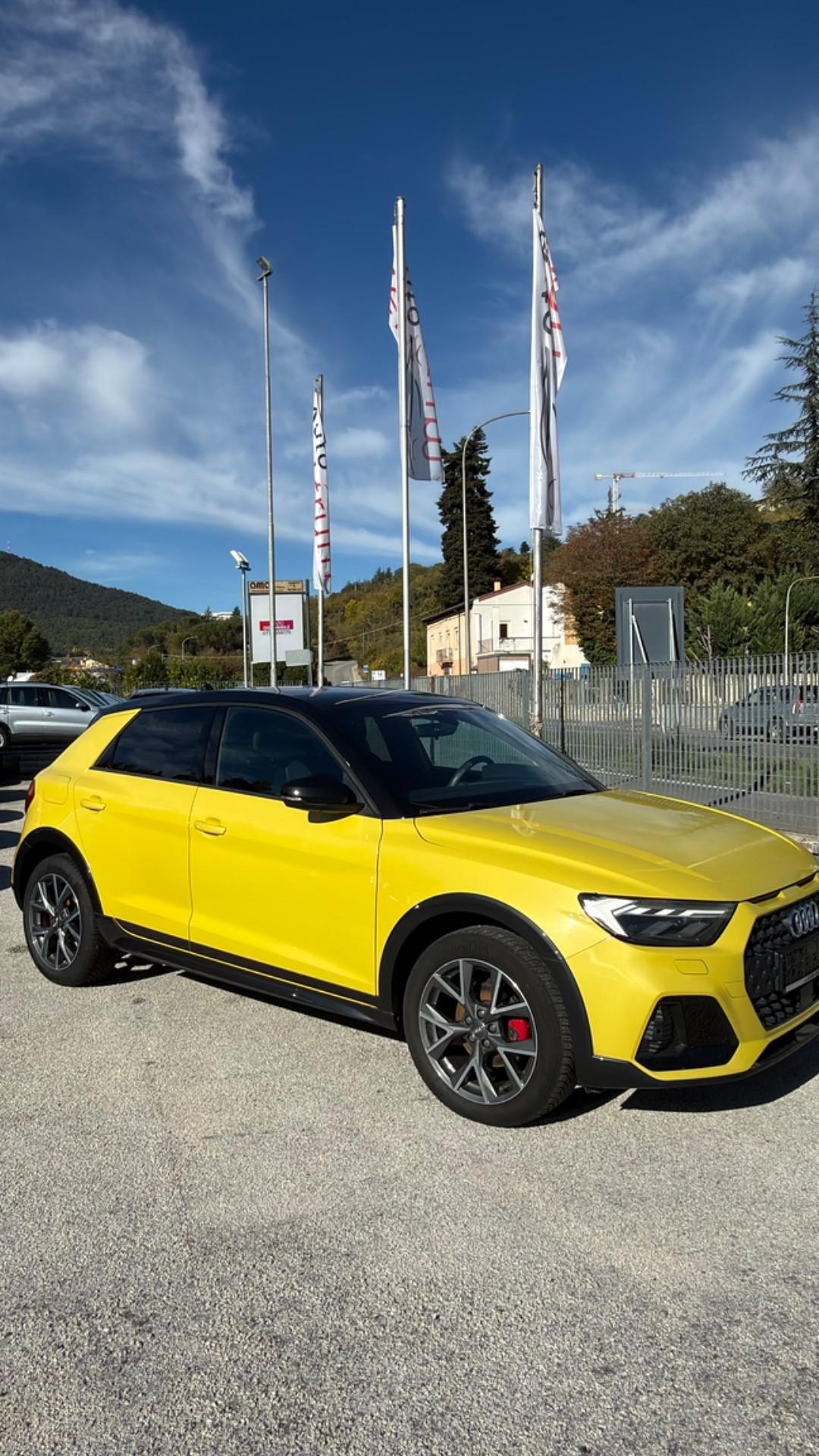 Audi A1 citycarver 30 TFSI S-Line