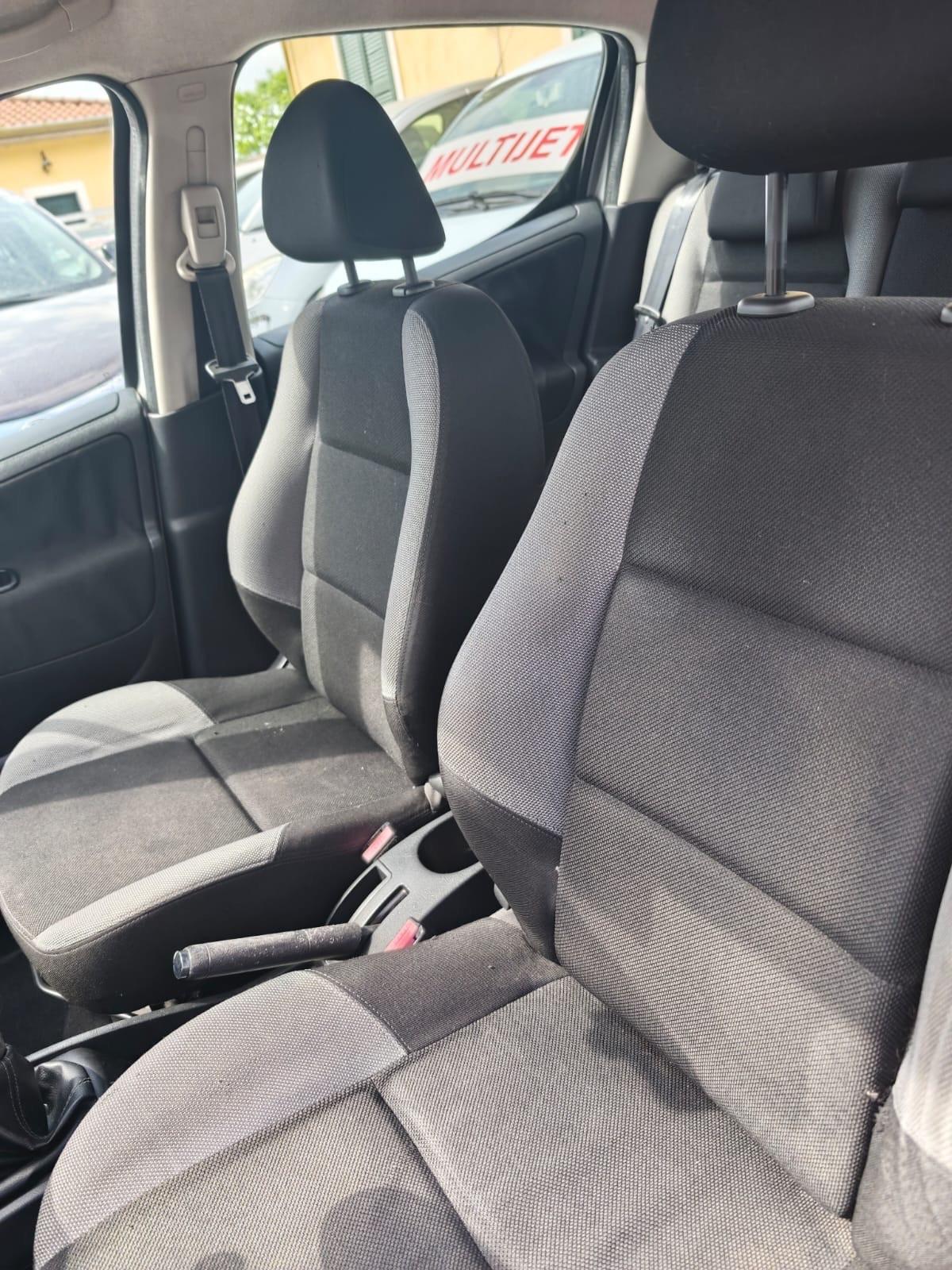 Peugeot 207 1.4 HDi 70CV 5p. Garantita 12 mesi