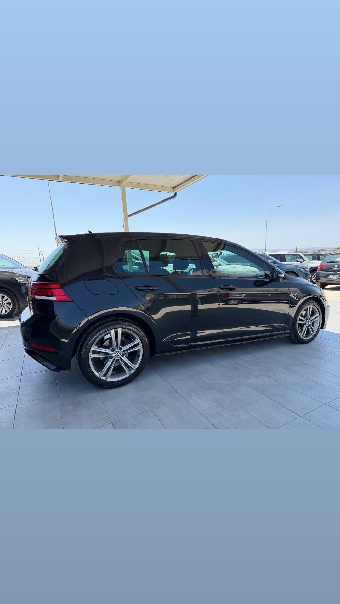 Volkswagen Golf 1.6 TDI 115 CV EXECUTIVE R-Line