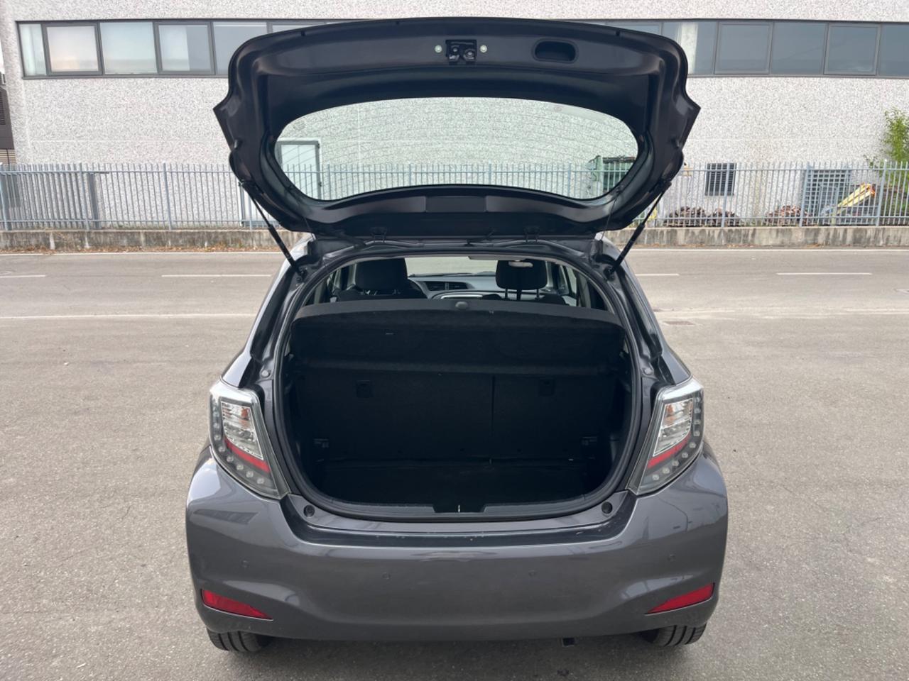 Toyota Yaris 1.5 Hybrid 2014 78.000km tagliandati