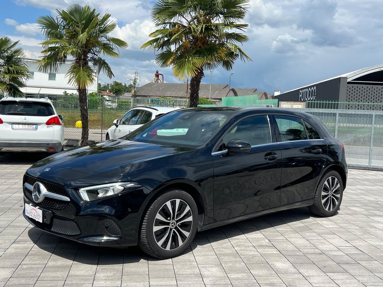 Mercedes-benz A 250 e hybrid EQ Business
