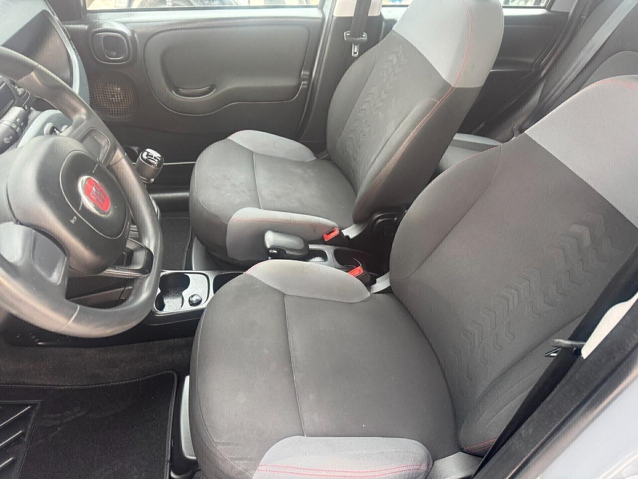 Fiat Panda 1.2 Lounge 1 proprietario nord italia km certificati 2018