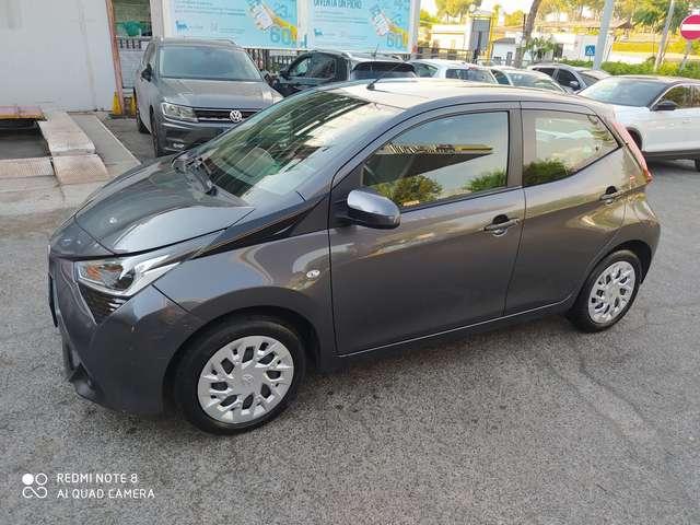 Toyota Aygo Aygo II 2018 5p 5p 1.0 x-clusiv m-mt 72cv