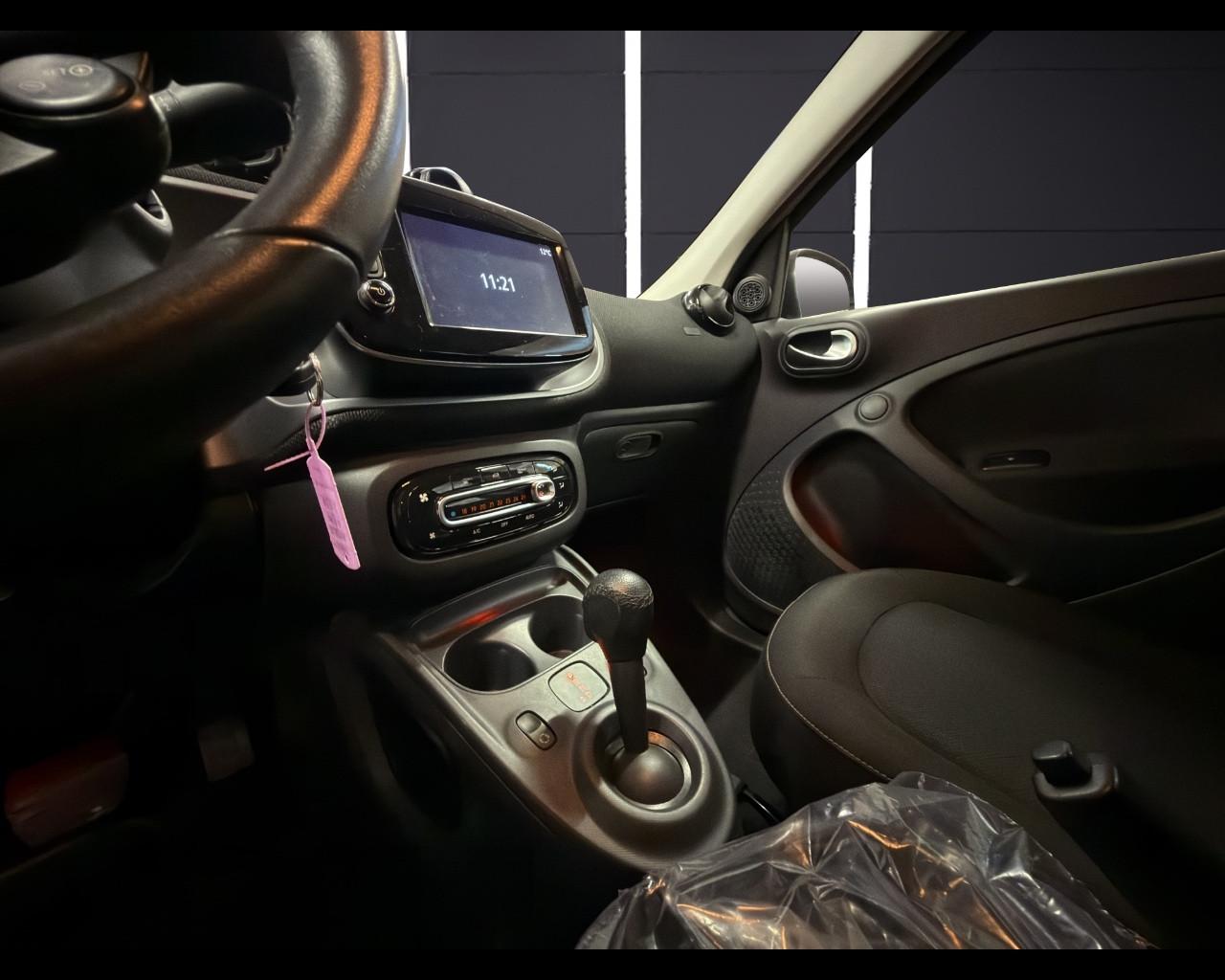 SMART Forfour 0.9 Turbo twinamic Passion LED NAVII