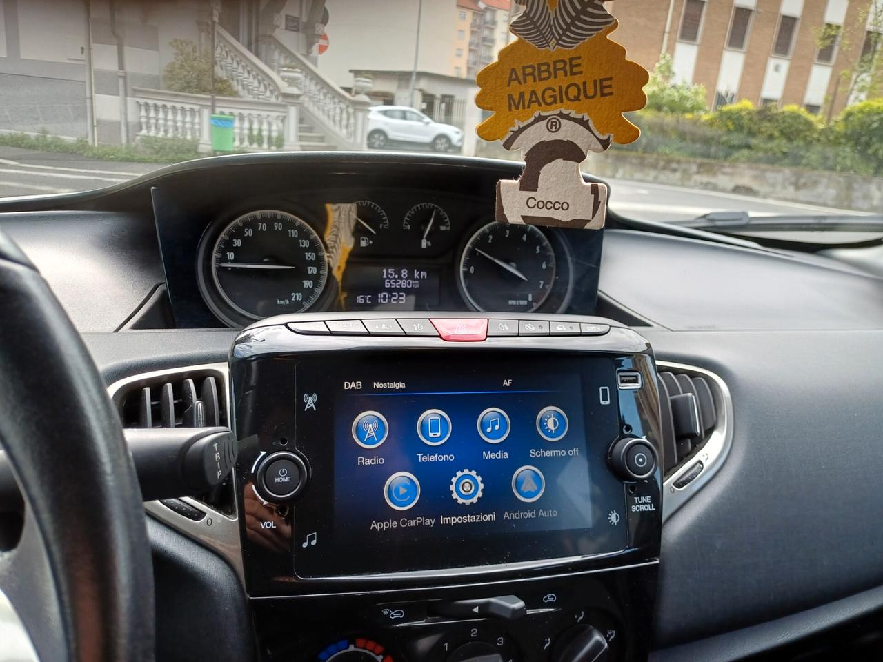 Lancia Ypsilon 1.0 FireFly 5 porte S&S Hybrid Gold