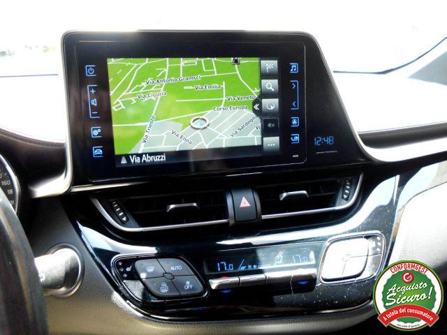TOYOTA C-HR 1.2 Turbo CVT 4WD Style