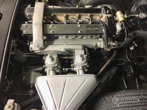Jaguar E-Type 4.2 Coup 1967 targa Italiana
