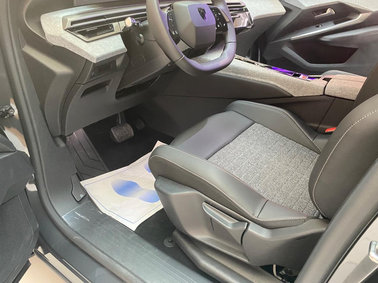 Peugeot 3008 Hybrid 136 e-DCS6 Allure