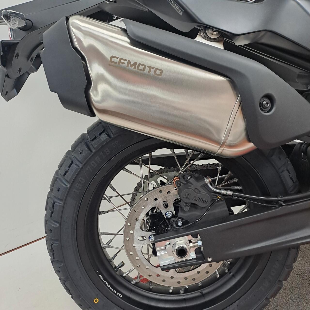 CFMOTO 800 MT-X SOLO 140 euro/MESE