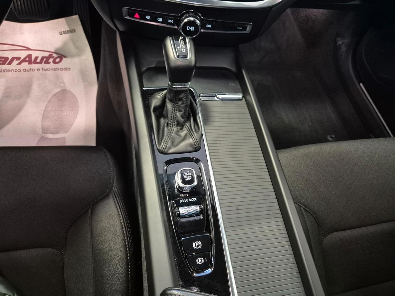 Volvo V60 Cross Country T5 AWD Geartronic Business Plus