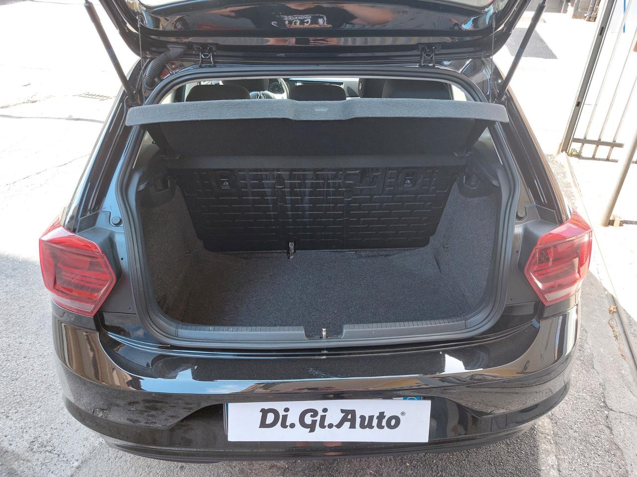 Volkswagen Polo 1.0 MPI 5p. Comfortline