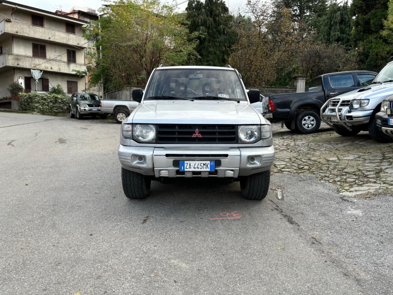 Mitsubishi Pajero 2.5 TDI Metal-top GLX Zeus