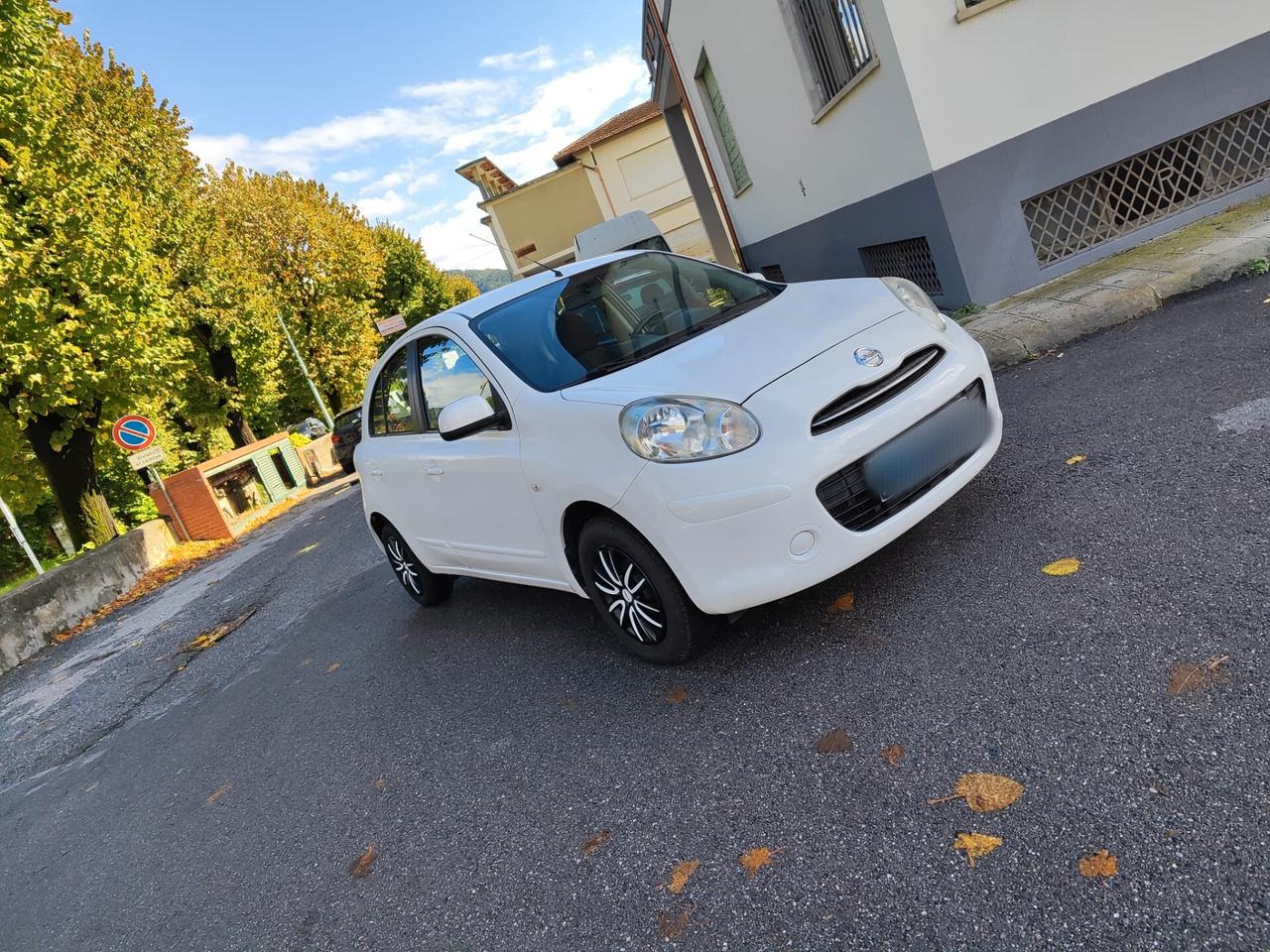 Nissan Micra 1.2 12V 5 porte Tekna - 2013