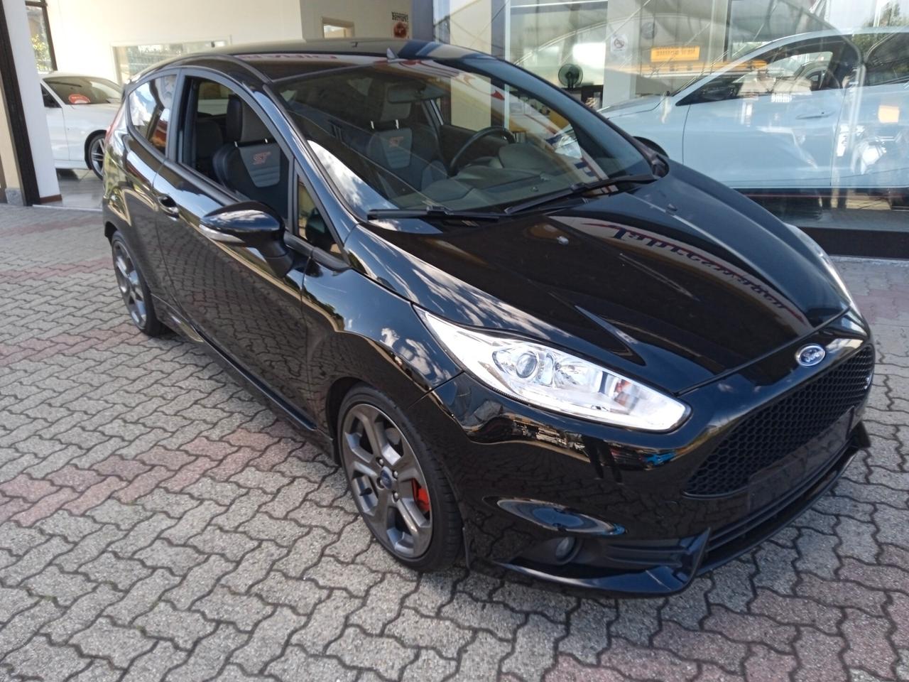 Ford Fiesta ST SPORT PACK 1-2 SENS PARK VETRI SCURI INTERNI PELLE/TESSUTO PRONTA CONSEGNA