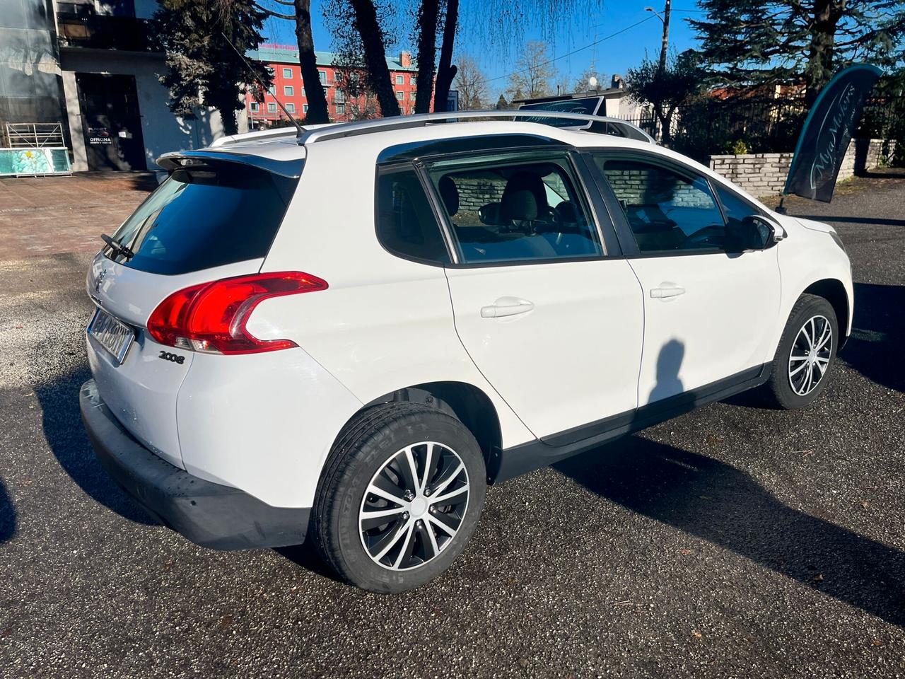 Peugeot 2008 PureTech 1.2