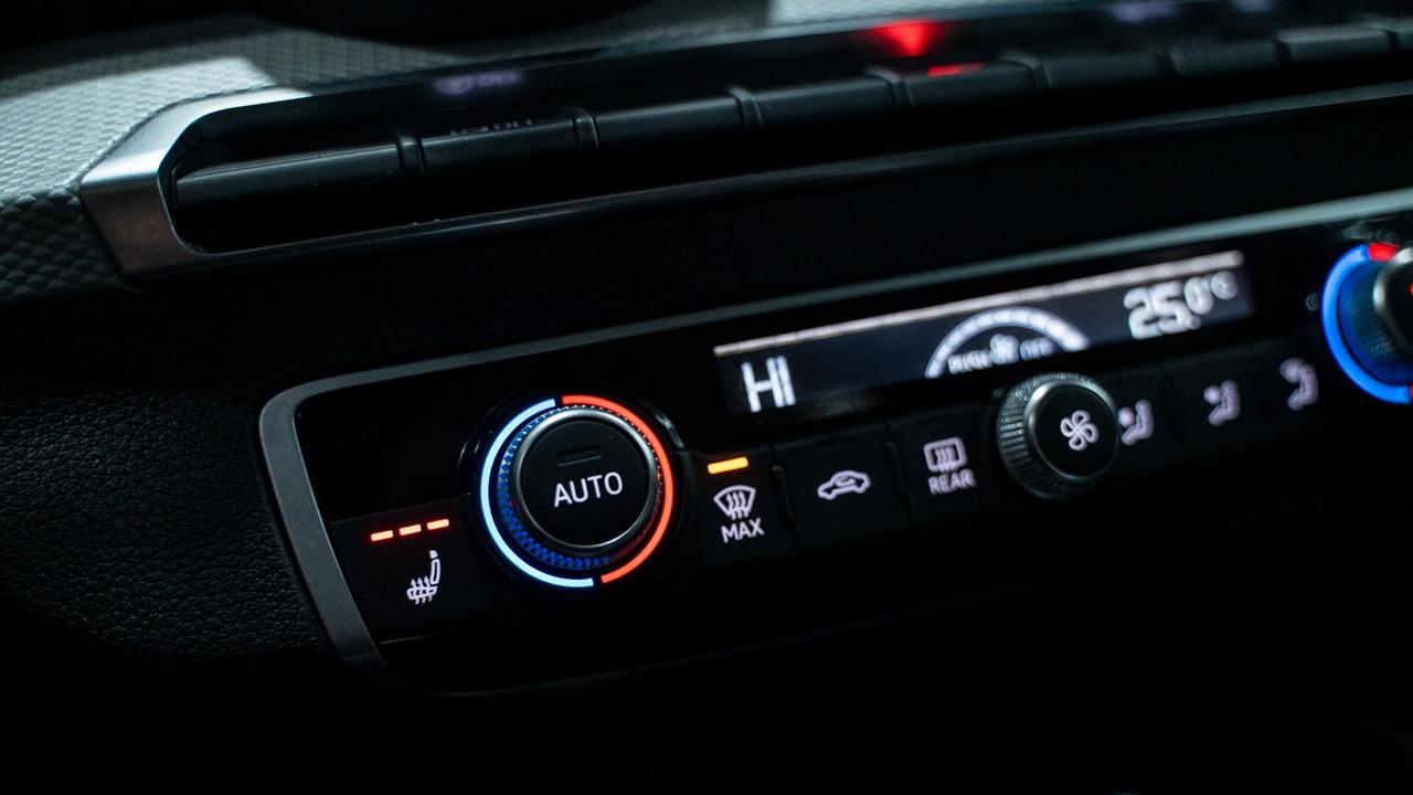 Audi Q2 30 2.0 TDI S LINE TRONIC XENO CARPLAY FULL OPTIONAL