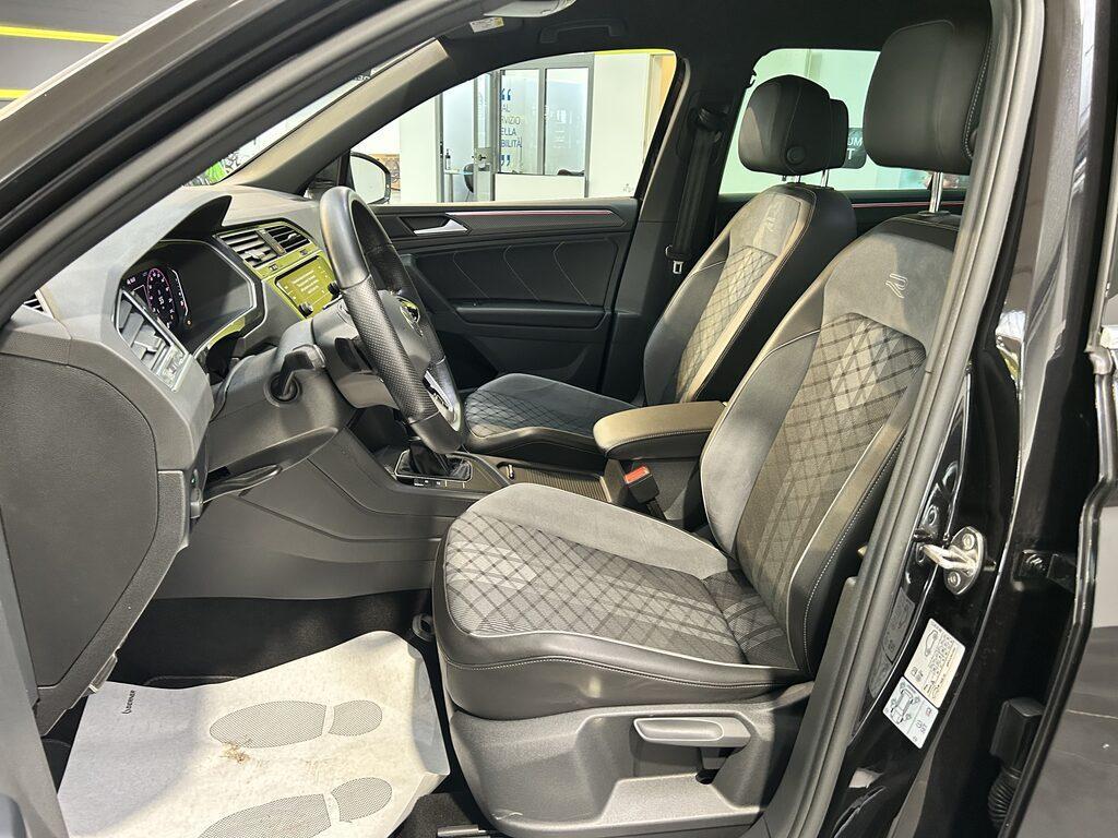 Volkswagen Tiguan 2.0 TDI SCR R-Line DSG