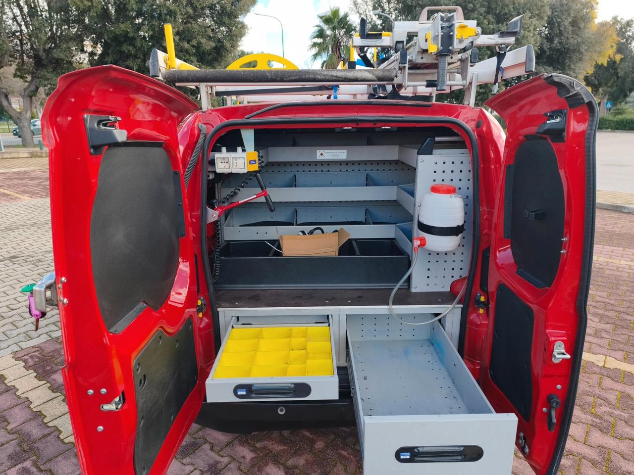 Fiat fiorino 1.3 Multijet 95cv ( allestimento officina) 12 mesi di garanzia