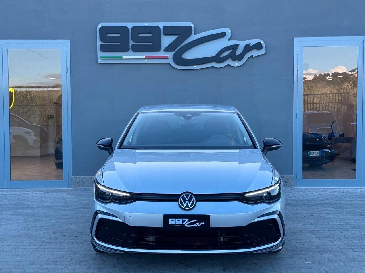 Volkswagen Golf 8 1.0 TSI - NEOPATENTATI - VIRTUAL - PRONTA CONSEGNA