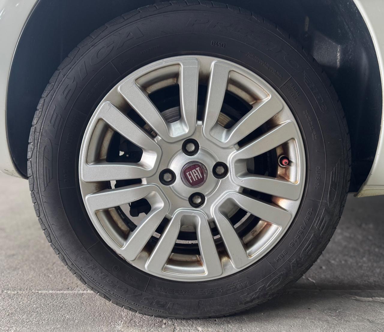 Fiat Punto Evo 1.4 Benzina Metano ADATTA NEOPATENTATI 5Porte