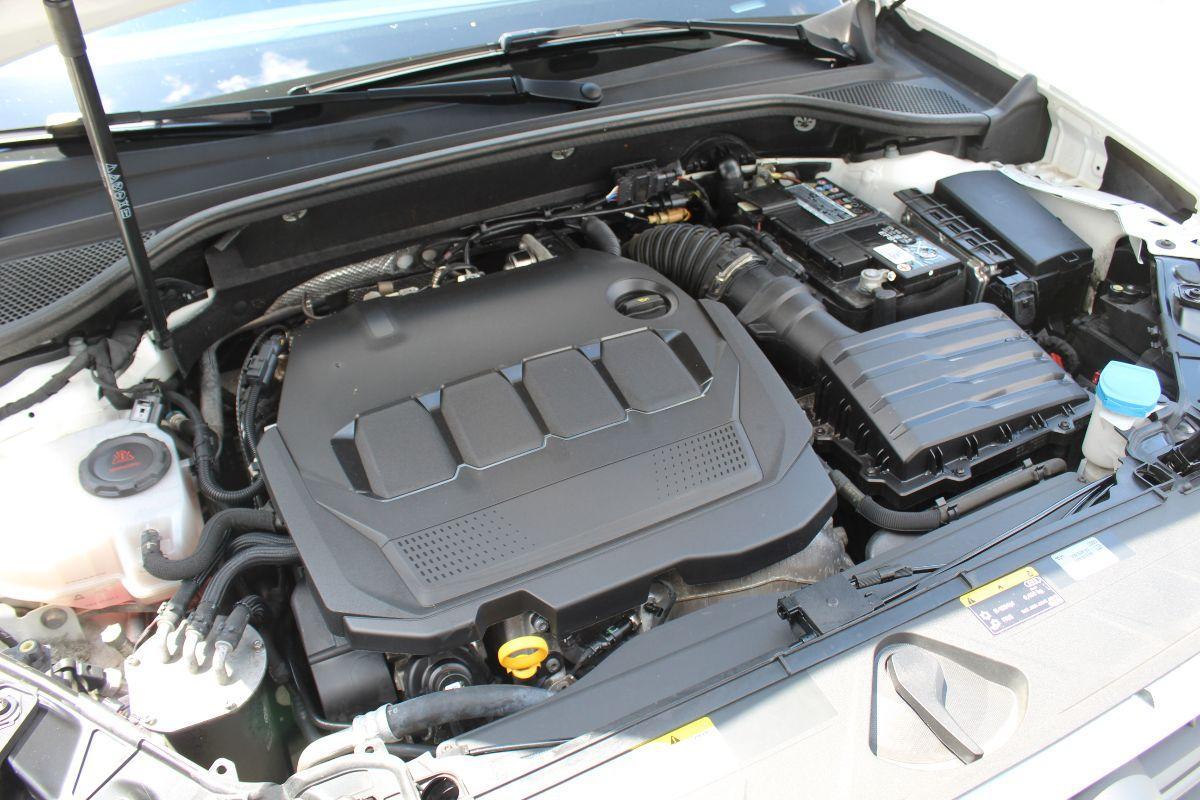 AUDI - Q2 - 35 TDI quattro S tronic Business