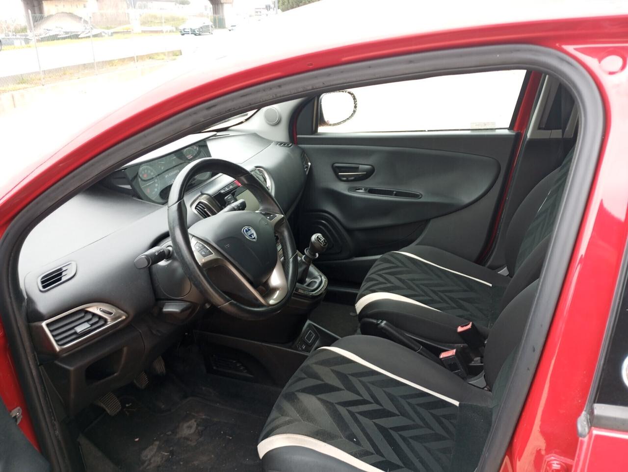 Lancia Ypsilon 1.2 GPL, 5 porte
