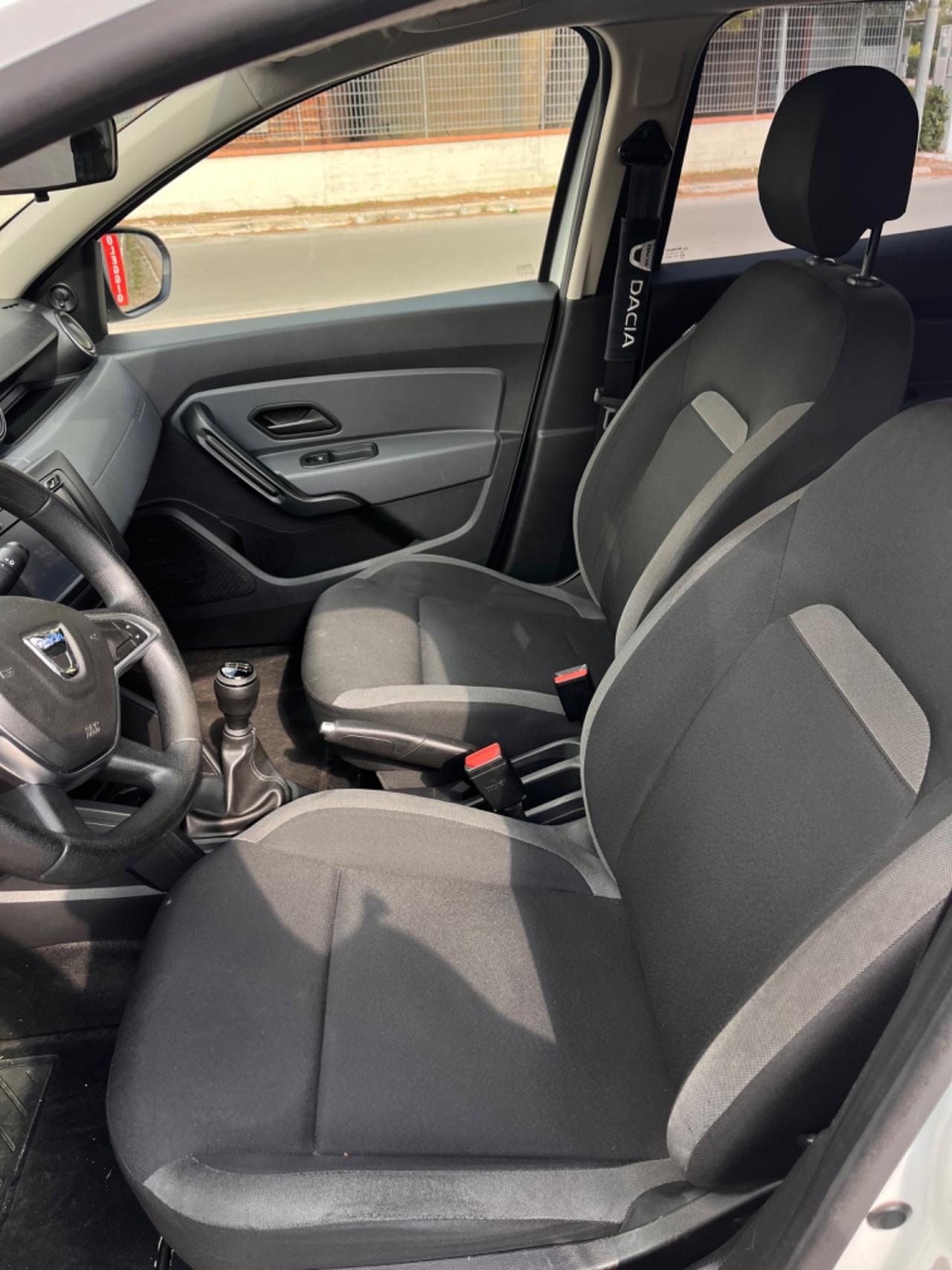 Dacia Duster 1.6 SCe GPL 4x2 Techroad