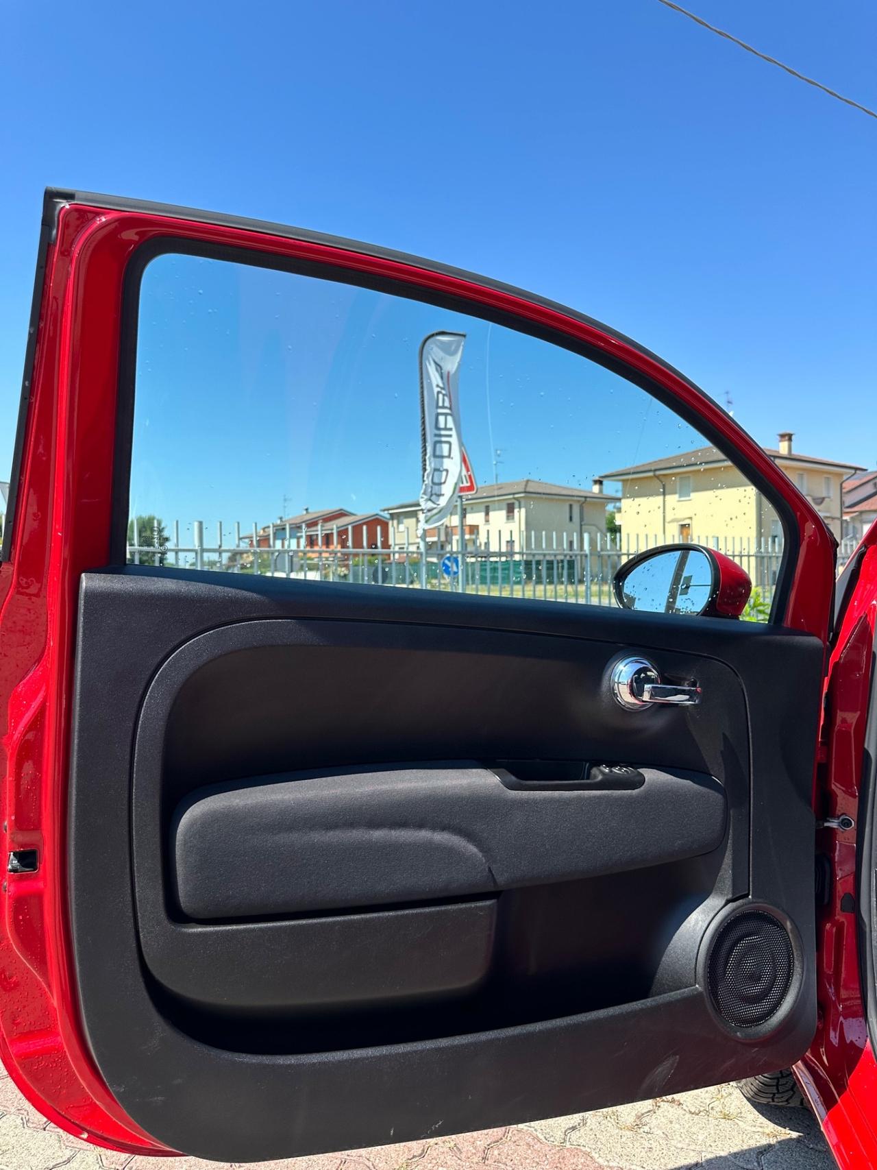 Fiat 500 1.0 Hybrid Connect