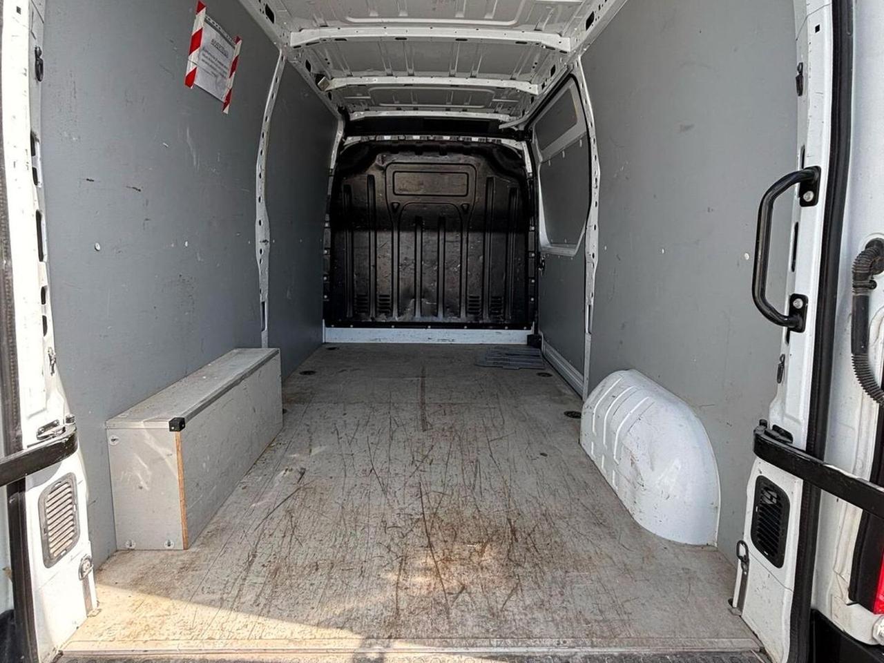 Renault Master T35 2.3 dci 135cv L2H2 Ice