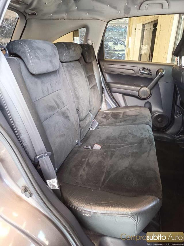 HONDA CR-V 2.2 i-DTEC Elegance