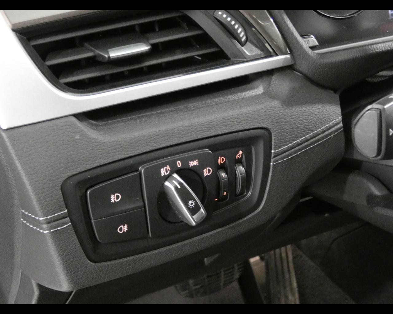 BMW X1 (F48) - X1 xDrive18d xLine